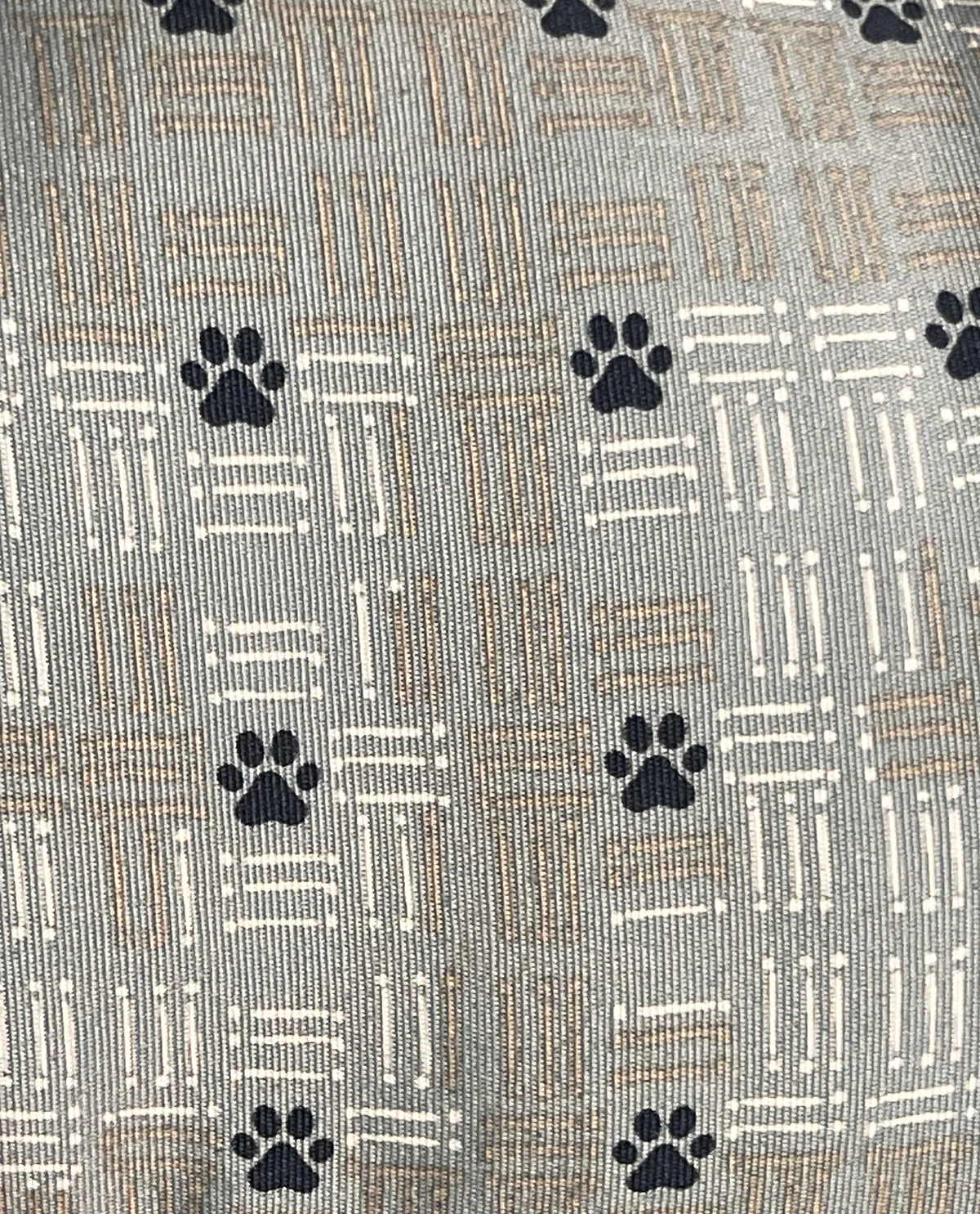 30x40 Woven Paws Pet Bed - Image 2