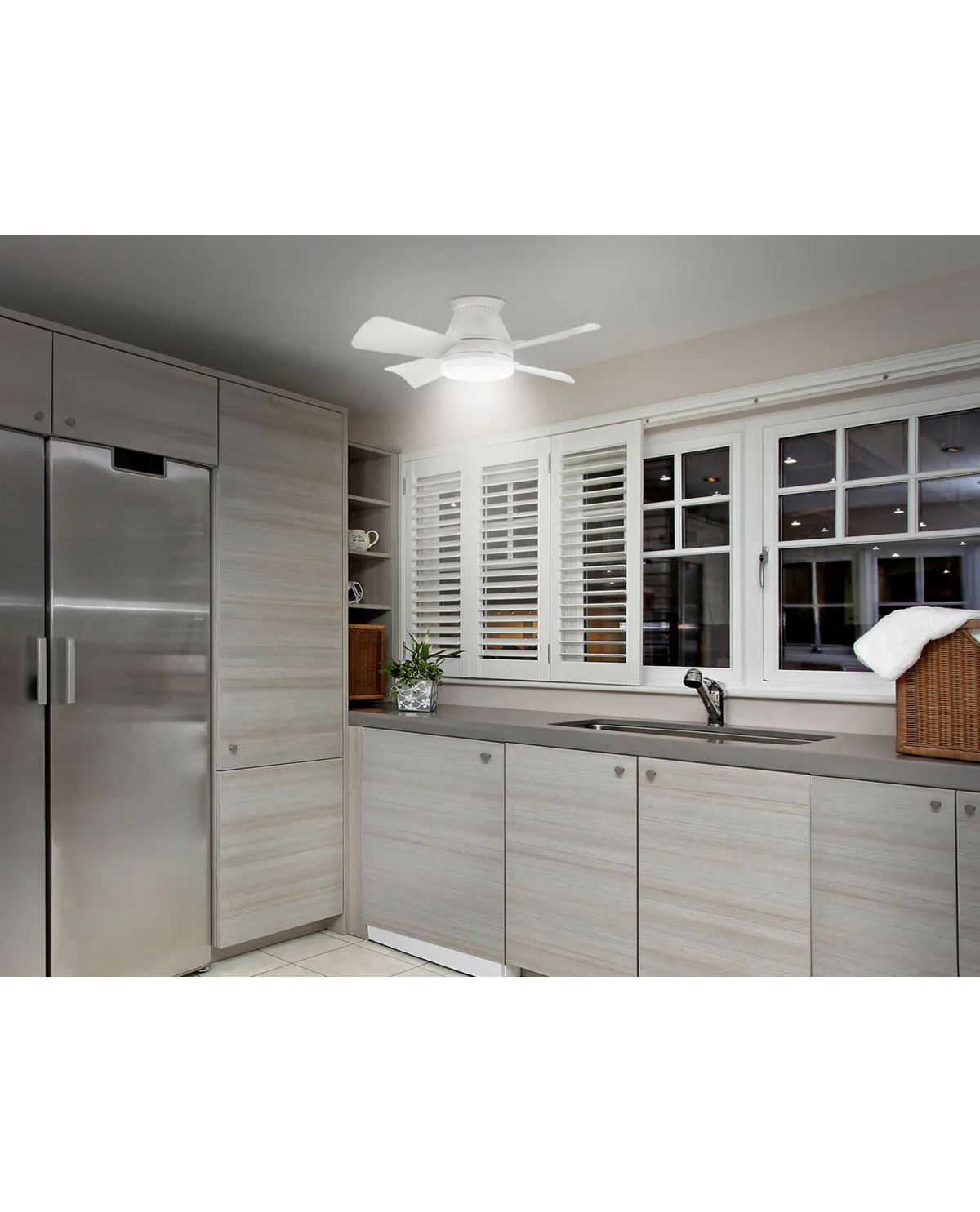 Farpoint Socket & Ceiling Fan Light with Remote - Image 2