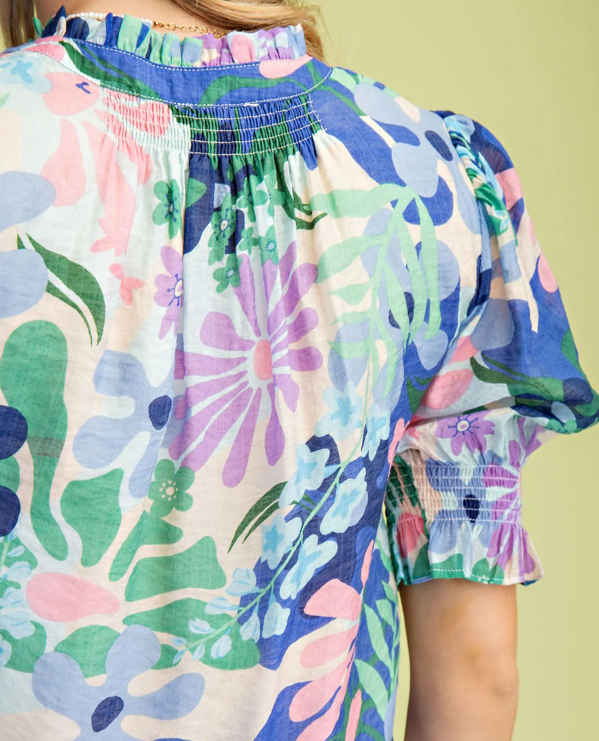 Gigio Floral Blouse with Puff Sleeves - Image 2