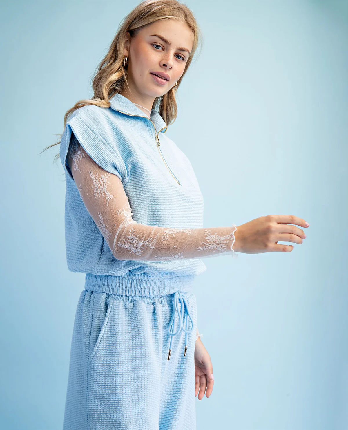 Gigio Knit Top With Zip Collar Neckline - Image 3