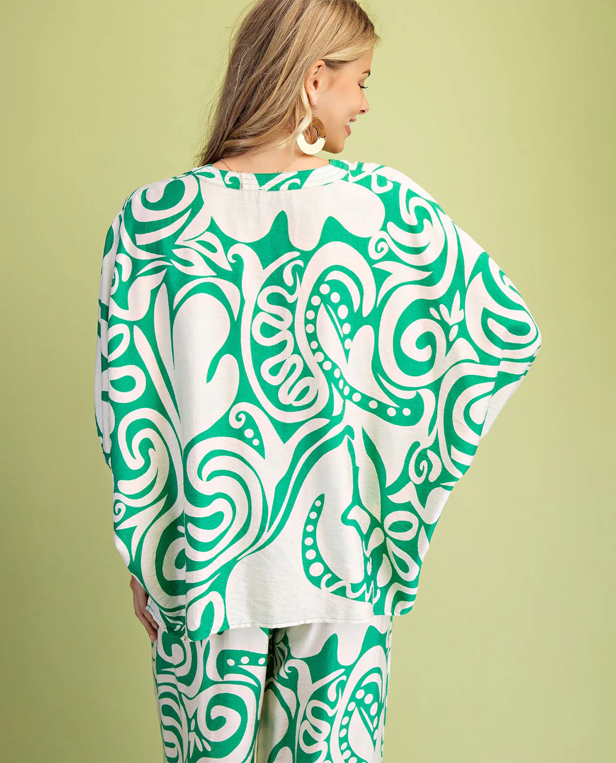 Gigio Relaxed Fit Dolman Top Green - Image 3