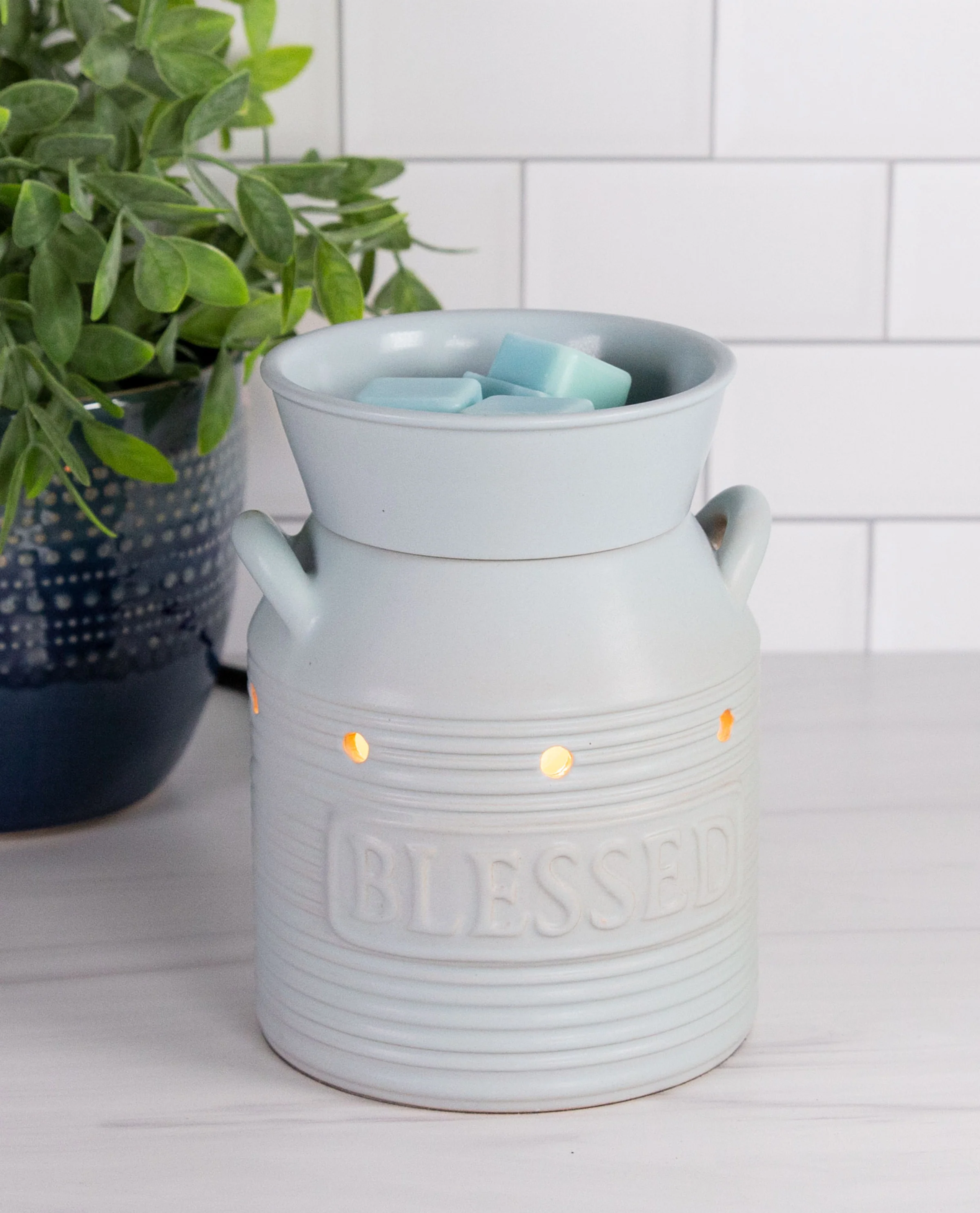 Blue Blessed Illumination Fragrance Warmer - Image 2