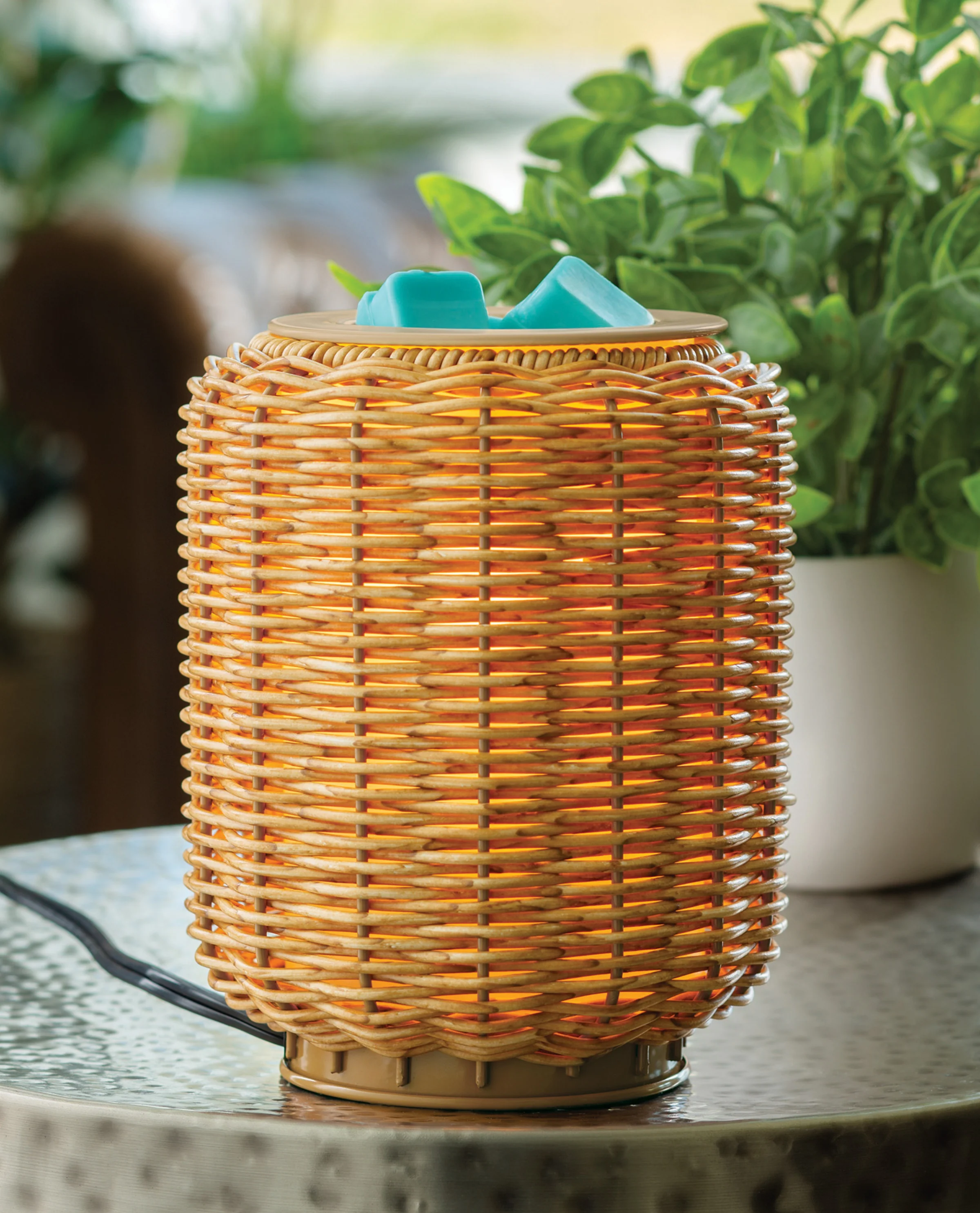 Wicker Lantern Illumination Fragrance Warmer - Image 2