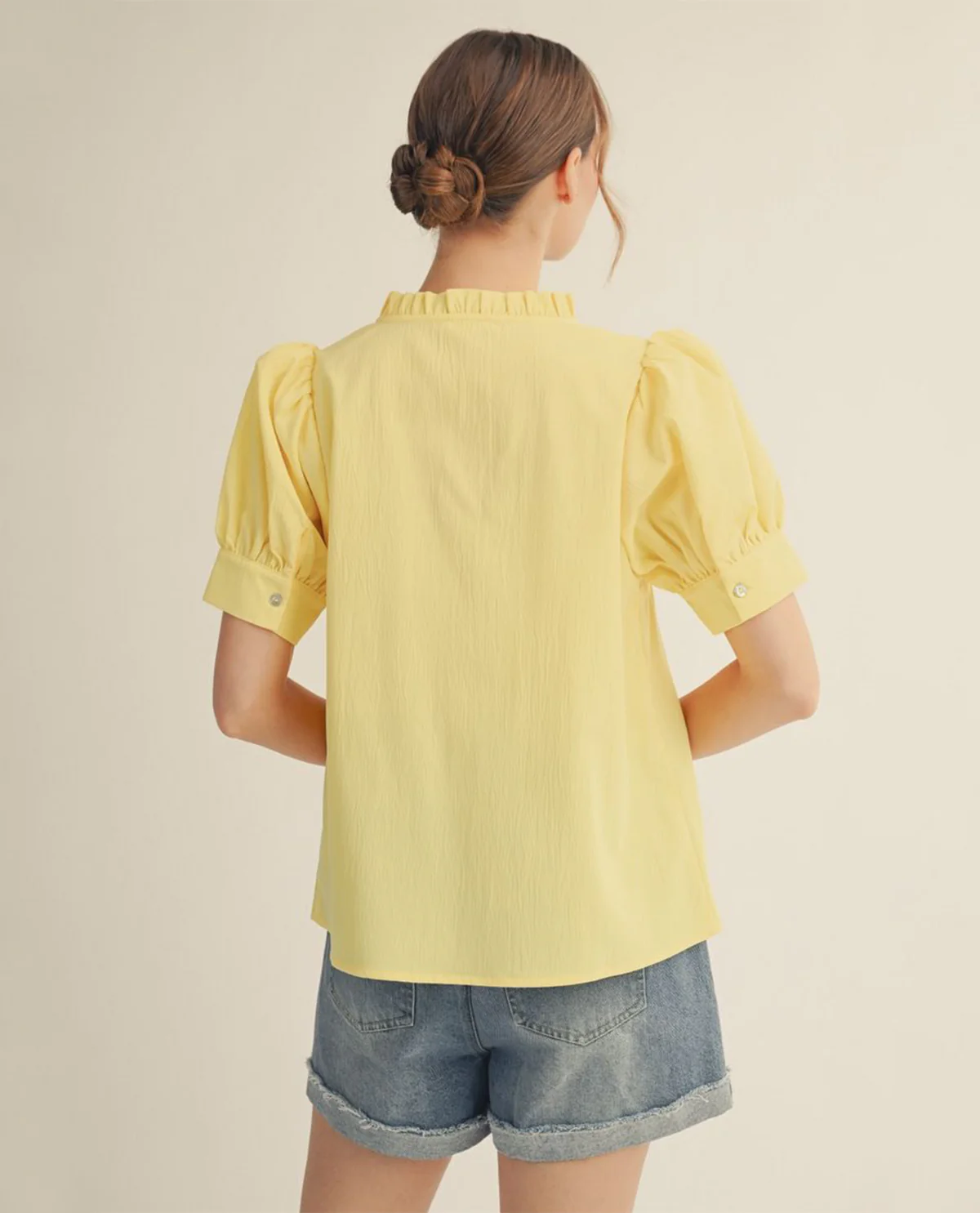 Jodifl Solid Crinkle Top With Puff Sleeves - Image 5