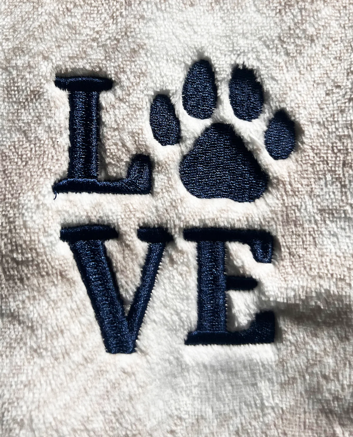 Love Pet Blanket - Image 2