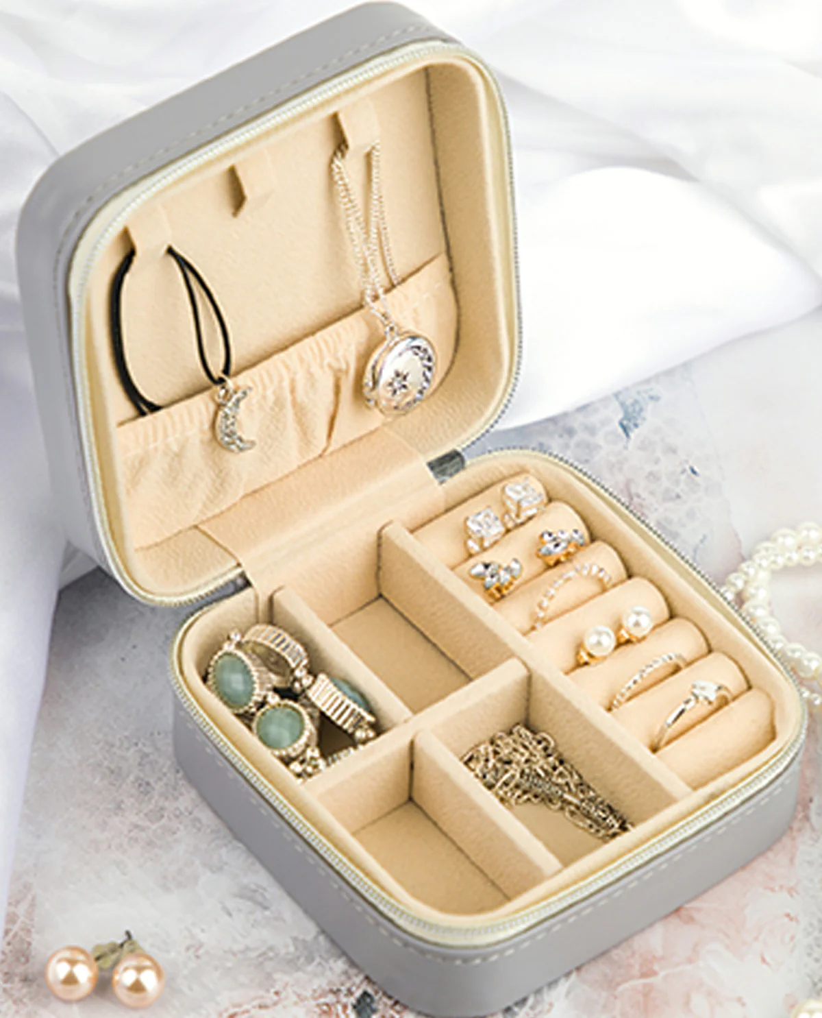 Mini Printed Travel Jewelry Organizer Gray - Image 3