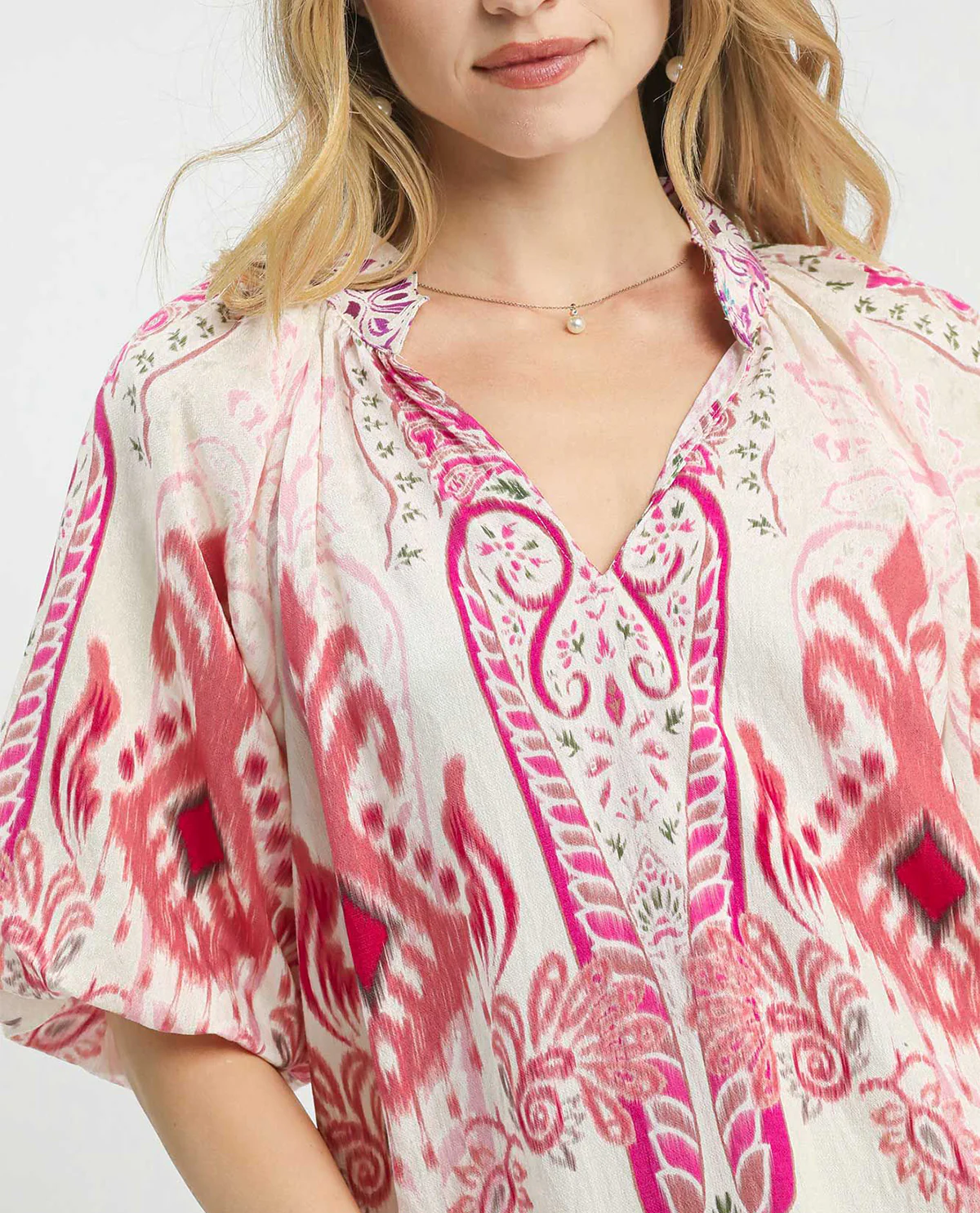 Umgee Border Print Vneck Top - Image 3