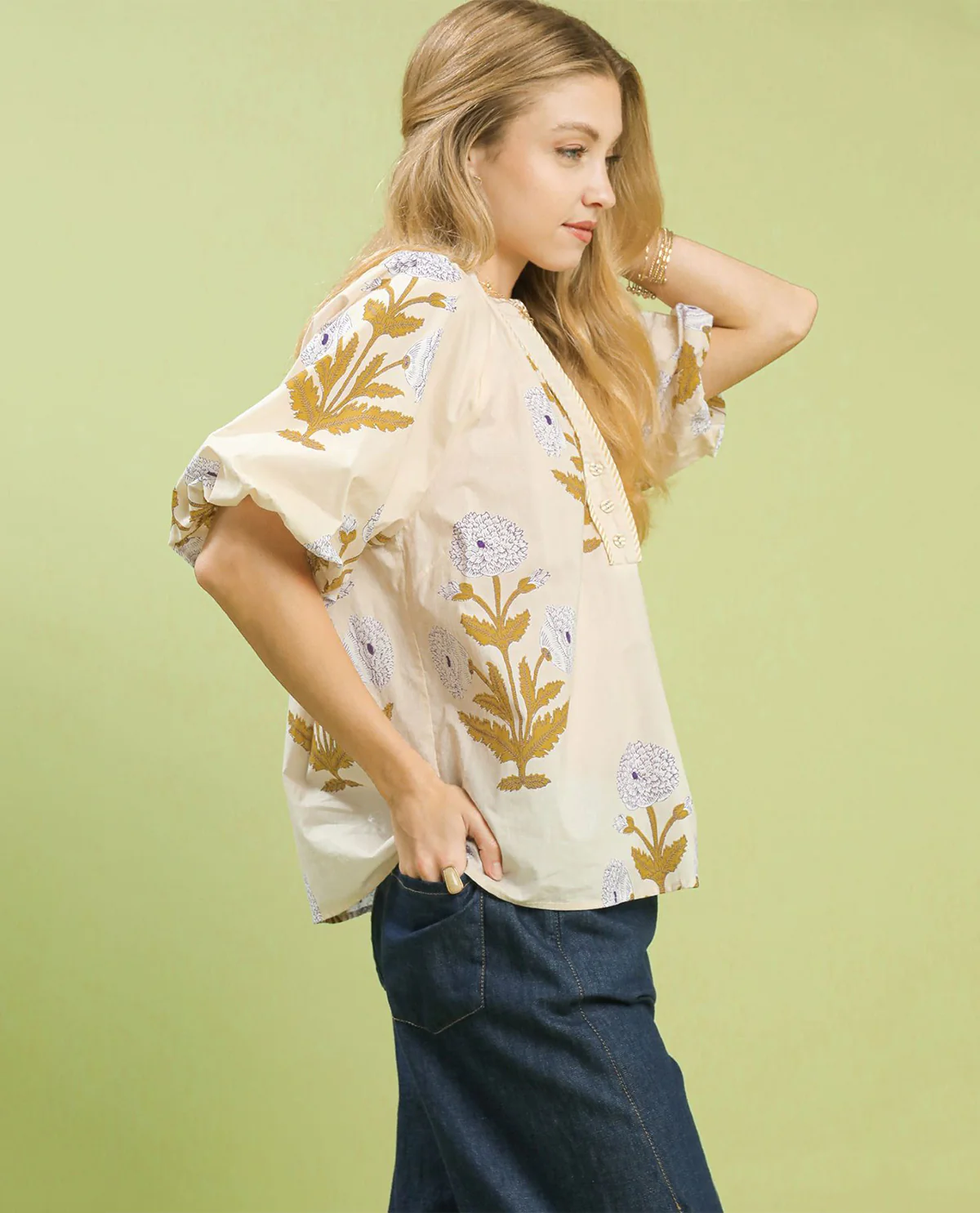 Umgee Floral Vneck Henley - Image 3