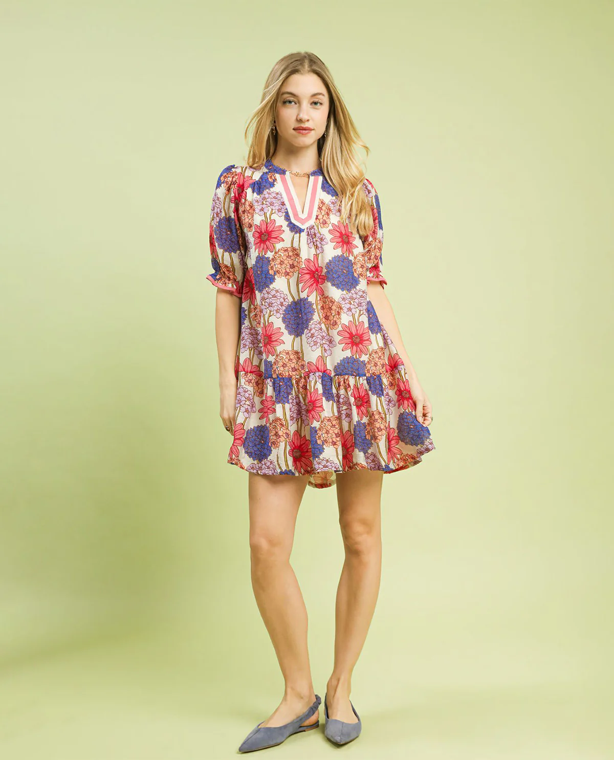 Umgee Flower Print Dress with Contrast Mint Trim and Short Puff Sleeves - Image 2