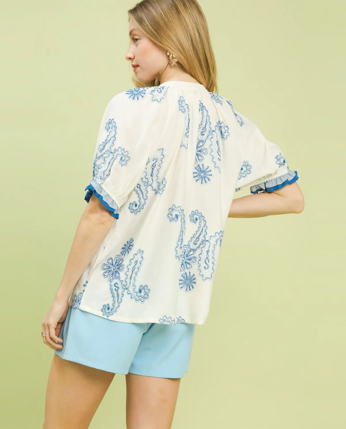 Umgee Paisley V-Neck Top With Short Puff Sleeves Lt Blue - Image 3