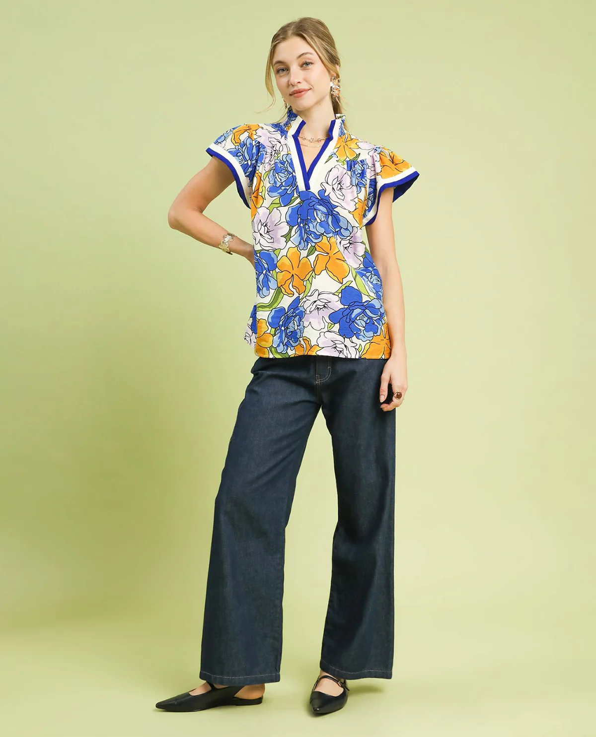 Umgee Bold Floral Print Blouse with Contrast Trim - Image 4
