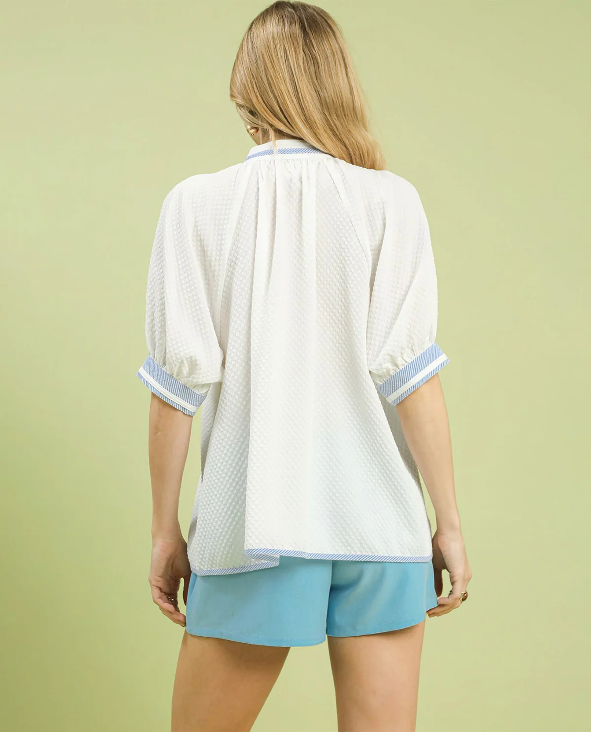 Umgee Textured Top With Contrast Trim - Image 2